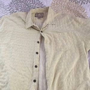 A Jamaica Jaxx shirt.